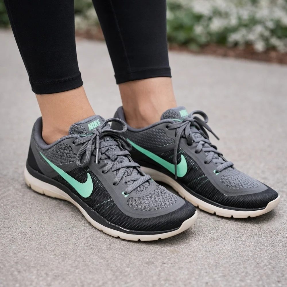 Nike Flex TR 6 Women’s Training Shoes Gray Teal Size 8.5 Lightweight